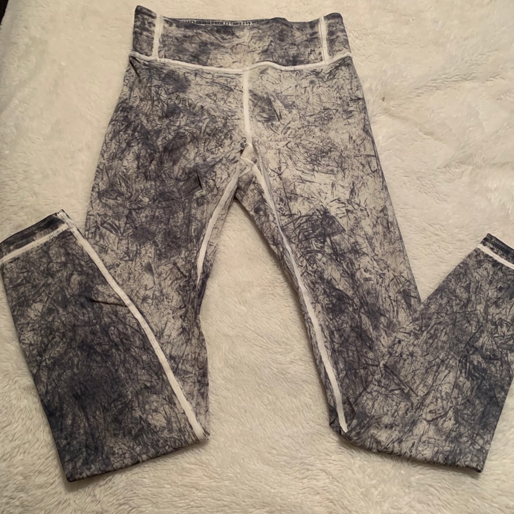 Lululemon refract lab tight